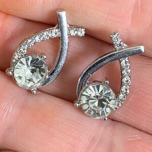 Men’s Iced Out Criss Cross Fishtail Earrings, Cubic Zirconia Crystal Silver Tone